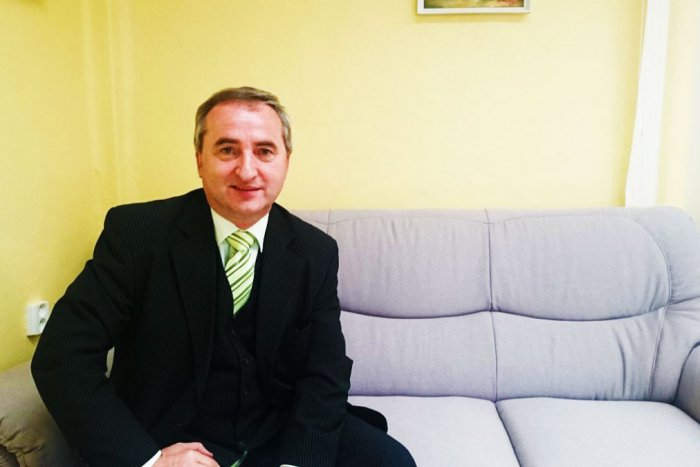 Ilustračný obrázok k článku Riaditeľ prešovskej Hotelovej akadémie už zažil kadečo: Kvôli študentom musel jesť slimáky!