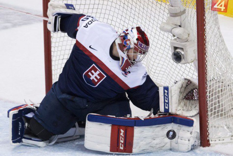 Ilustračný obrázok k článku Hokejovou hviezdou z večera do rána: Rozhovor s mladým brankárom Godlom, ktorý zažiaril ako kométa!