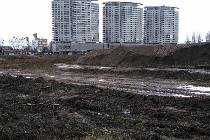 Ilustračný obrázok k článku Neuveriteľné: Na Tehelnom poli sa naozaj začali výkopové práce