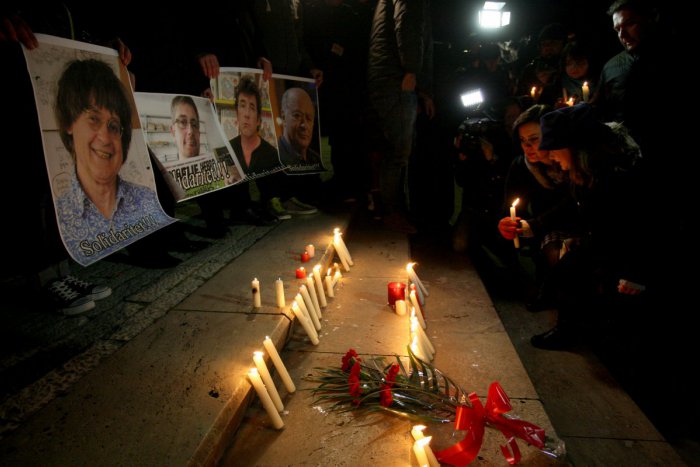 Ilustračný obrázok k článku Ivo Nesrovnal súcití s obeťami teroristických útokov vo Francúzsku. Primátorke Paríža poslal sústrastný list