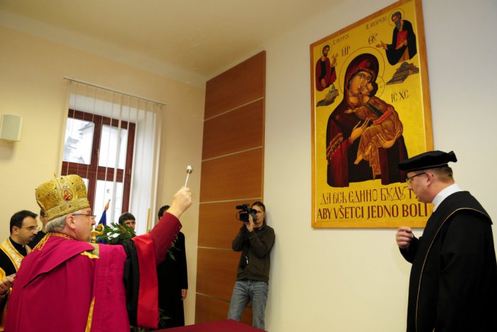 Ilustračný obrázok k článku Pocta pre Gréckokatolícku teologickú fakultu v Prešove: Udelili jej významné dekréty!