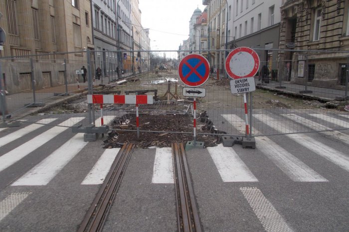 Ilustračný obrázok k článku Podnikatelia sa zhodujú: Rekonštrukcia Štúrovej ulici nás doslova likviduje