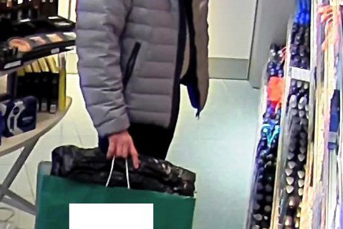 Ilustračný obrázok k článku Zlodeji sa činili v drogérií na Vajnorskej ulici. Z predajne ukradli tovar za 1400 eur