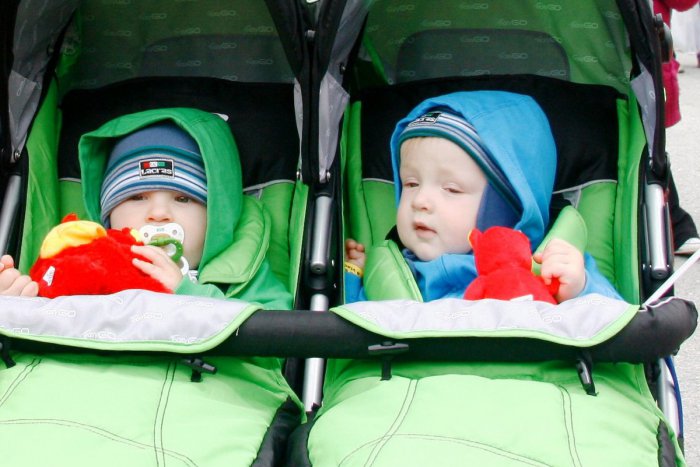 Ilustračný obrázok k článku Dvojnásobná radosť pre každú mamičku: Kedy v Moravciach naposledy pribudli dvojičky?