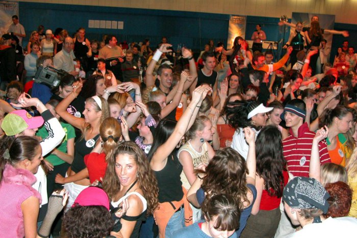 Ilustračný obrázok k článku Blíži sa víkend, myslite na oddych: 16 tipov, ako si užiť voľné dni v Brezne