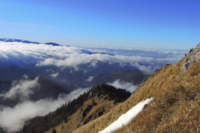 Ilustračný obrázok k článku Výlet na Malú Fatru sa mu stal osudným. Bratislavčan spadol dole žľabom