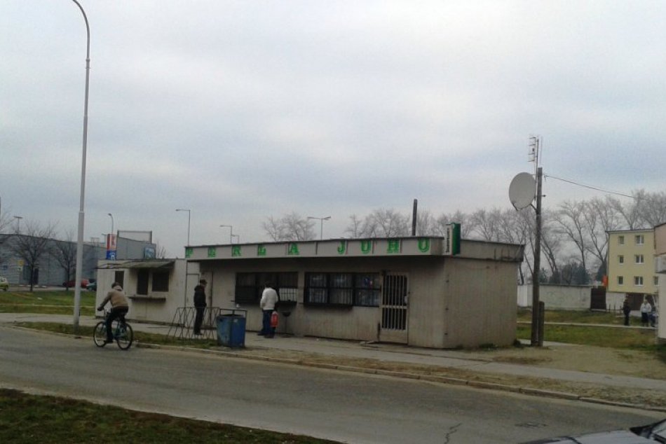 Ilustračný obrázok k článku Perla Juhu stojí ďalej: Objekt mal však zmiznúť do konca roka!