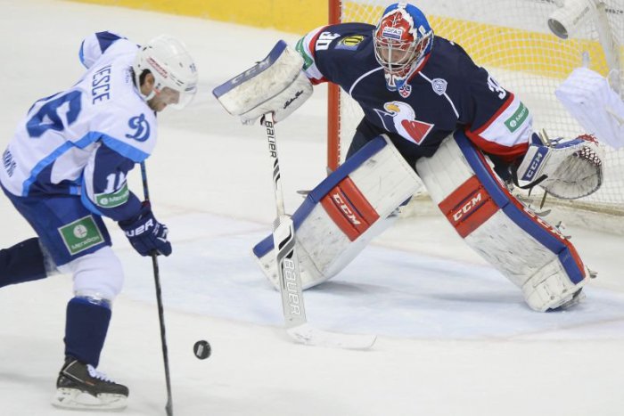 Ilustračný obrázok k článku Belasí už nevyhrali štyri zápasy. Po ďalšej prehre sa tak Slovan krčí na poslednej priečke Západnej konferencie