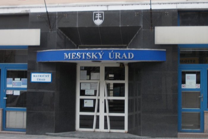 Ilustračný obrázok k článku Hlohovec má nových zástupcov primátora: Pozrite, koho si Kollár vybral!