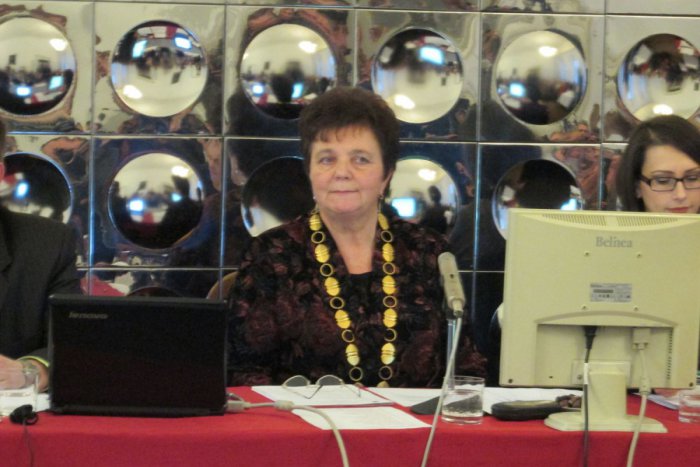 Ilustračný obrázok k článku Ostrihoňová pre poslancov pripravila nečakaný darček: Mestské zastupiteľstvo otvorila koncertom!