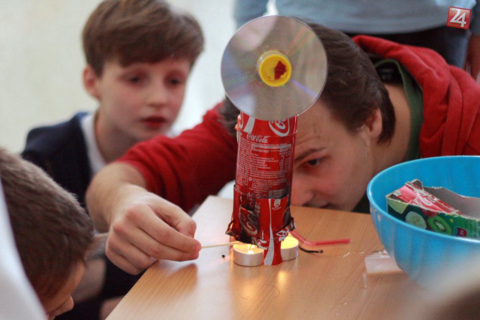 Ilustračný obrázok k článku Ovládanie hier pohybom a kopec zaujímavostí: UKF pripravuje veľký Vedecký jarmok!