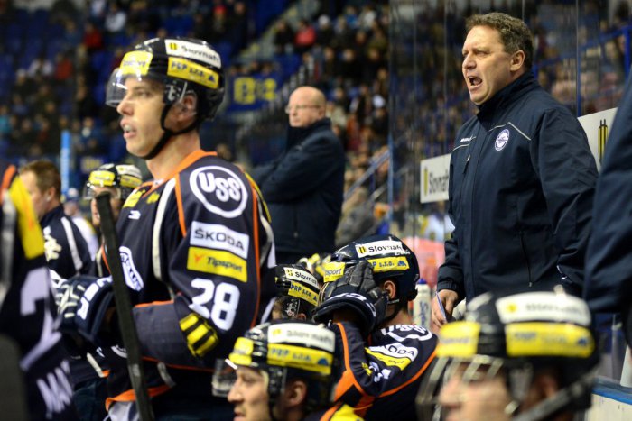 Ilustračný obrázok k článku Nový tréner Oremus prezradil svoje plány: Ako sa vidí Bartoš pod vedením bývalého spoluhráča?