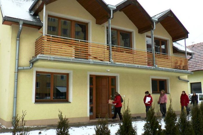 Ilustračný obrázok k článku Katolícka charita otvorila denný stacionár: Pomoc tu nájdu seniori i ženy bez domova