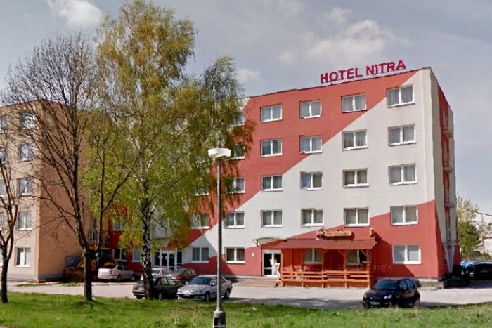 Ilustračný obrázok k článku Hotel Nitra sa mal premeniť na nájomné byty: Mesto ho však nekúpi