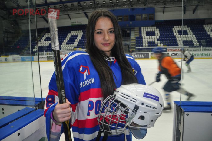 Ilustračný obrázok k článku Laura (14) trénuje so ženami. Chce sa stať platnou členkou hokejového kádra