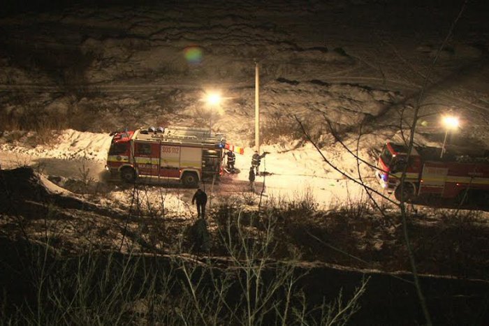 Ilustračný obrázok k článku Autentické ZÁBERY: Hasiči zo Spišskej čelili rušným chvíľam, požiar zachvátil až tri domy