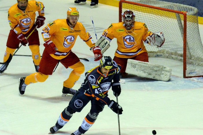 Ilustračný obrázok k článku Gólová doťahovačka v Steelke: Rozladili nás vylúčenia, tvrdí Oremus