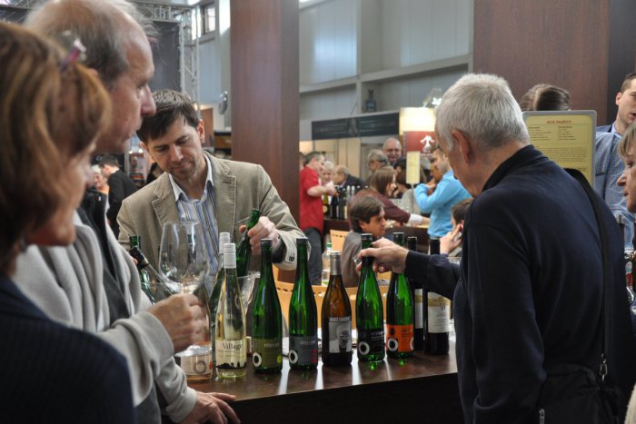 Ilustračný obrázok k článku Zbožňujete vôňu pečeného mäsa, syry, víno a radi sa zabávate? Potom je 22. ročník veľtrhu gastronómie Danubius Gastro pre vás ako stvorený