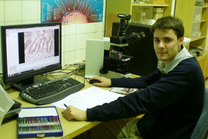 Ilustračný obrázok k článku Mladý medik Milan získal významné ocenenie: Výskum rozšíril môj pohľad na ľudské ochorenia