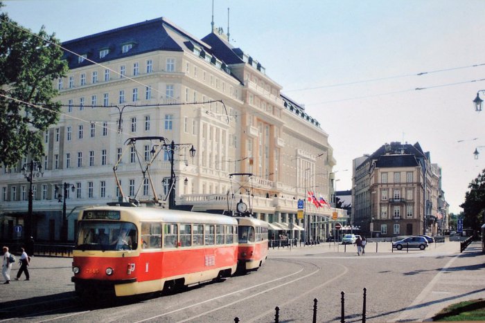 Ilustračný obrázok k článku Staré električky: V Bratislave nepotrebné vozidlá, inde vo svete symboly mesta