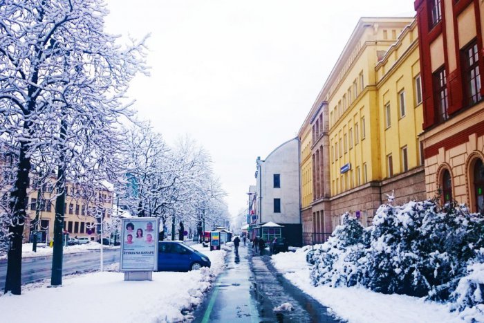 Ilustračný obrázok k článku V Prešove sa opäť vyšantila Perinbaba: Naša pýcha má pod prikrývkou neopakovateľné čaro! FOTO