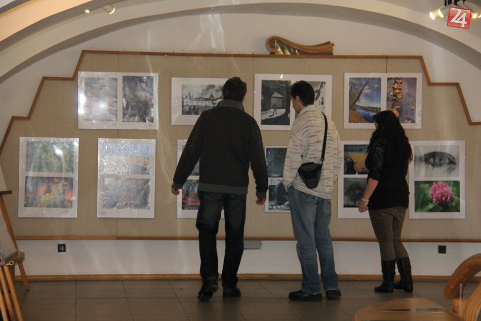 Ilustračný obrázok k článku Talentovaní študenti predviedli svoje umenie: Takéto krásne dielka vytvorili