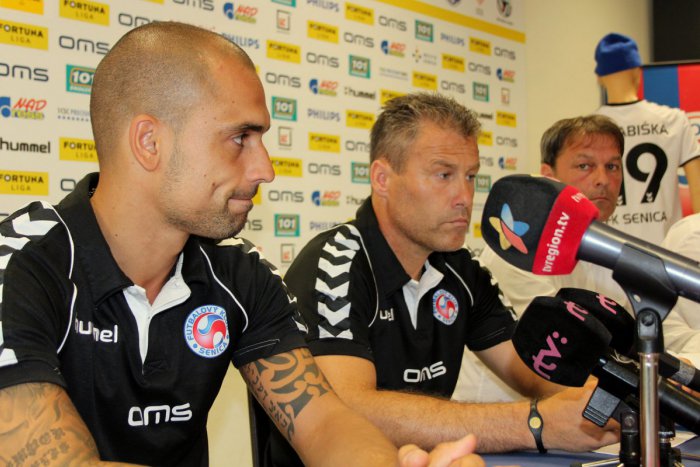 Ilustračný obrázok k článku Spartak sa dohodol s Piroskom, zatiaľ ale nepríde: Senica si takého hráča nepustí!