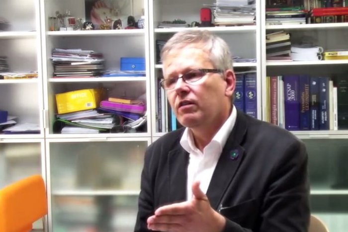 Ilustračný obrázok k článku Známy bratislavský lekár sa priznal, že bral peňažné dary. Prípad bude riešiť špeciálny prokurátor