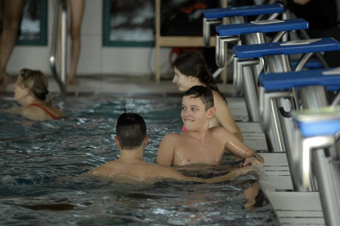 Ilustračný obrázok k článku Výstavba plavárne v Hlohovci dostala zelenú: Šesťdráhový bazén, bistro aj wellness!