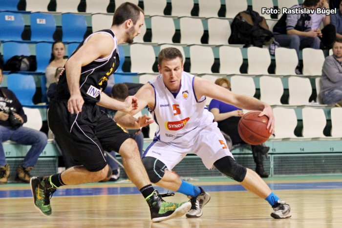 Ilustračný obrázok k článku Inter sa v Nitre príliš nenatrápil: Prekvapenie pod košmi sa nekonalo