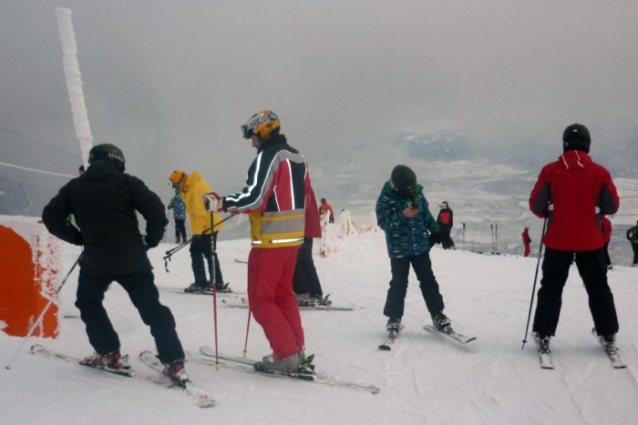 Ilustračný obrázok k článku RADÍME: Na svahu by ste sa mali riadiť základnými pravidlami Bieleho kódexu