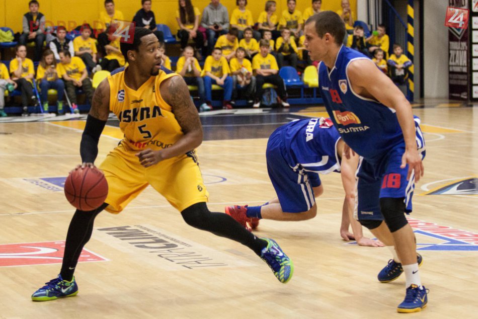 Ilustračný obrázok k článku Iskra doma nezakopla. Poslednú Nitru zdolala o 42 bodov