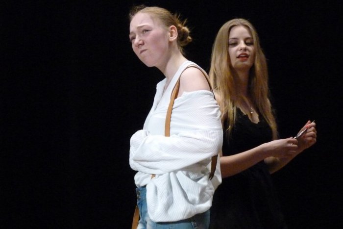 Ilustračný obrázok k článku Divadelná Šuňava ukázala aj v tomto roku kvalitu. Neporazila ju ani chrípka