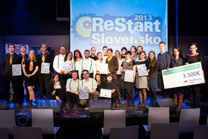 Ilustračný obrázok k článku Boj za efektívnu správu, antikorupciu a transparentnosť v online priestore - Projekt ReŠtart Slovensko