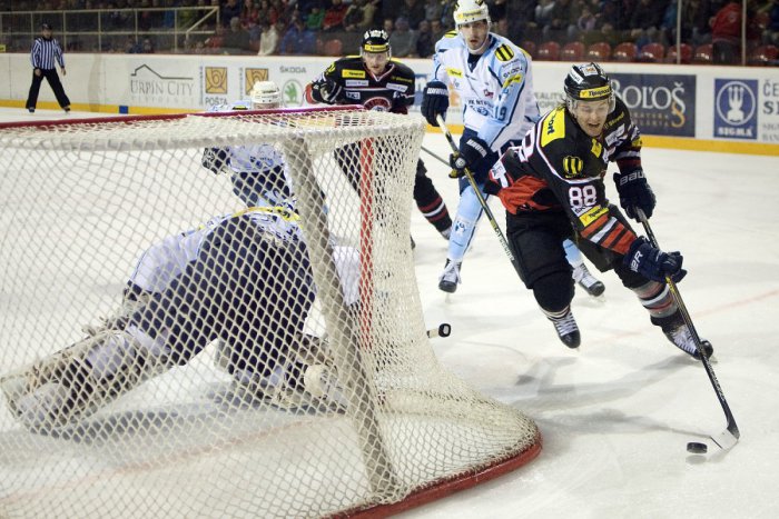 Ilustračný obrázok k článku Barani narazili pod Urpínom na Nitranov: V boji o druhé miesto ťahali za kratší koniec