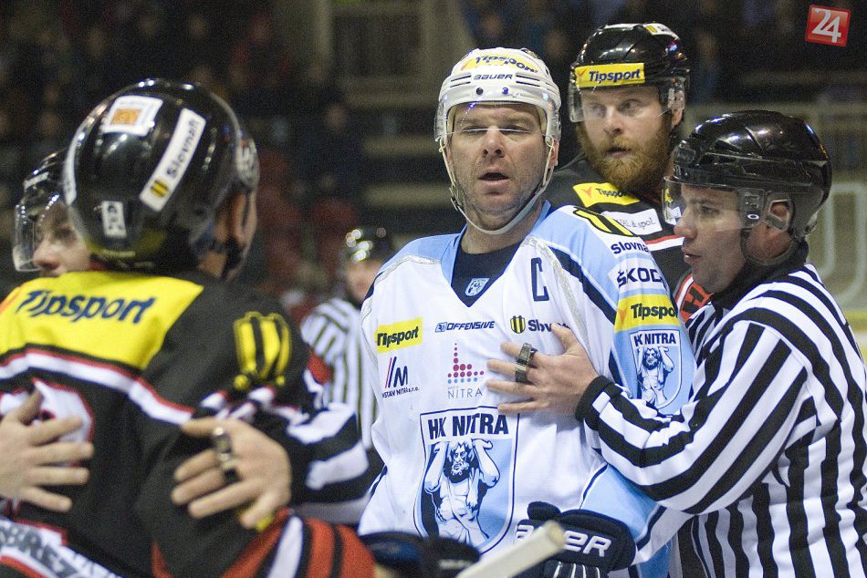 Ilustračný obrázok k článku Koľko zacvakáme za ďalšie hokejové boje? Zverejnili ceny vstupného na semifinále play off