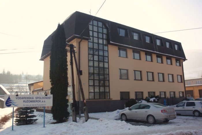 Ilustračný obrázok k článku Pätnásti poslanci a primátor majú zveľaďovať a strážiť mestský majetok