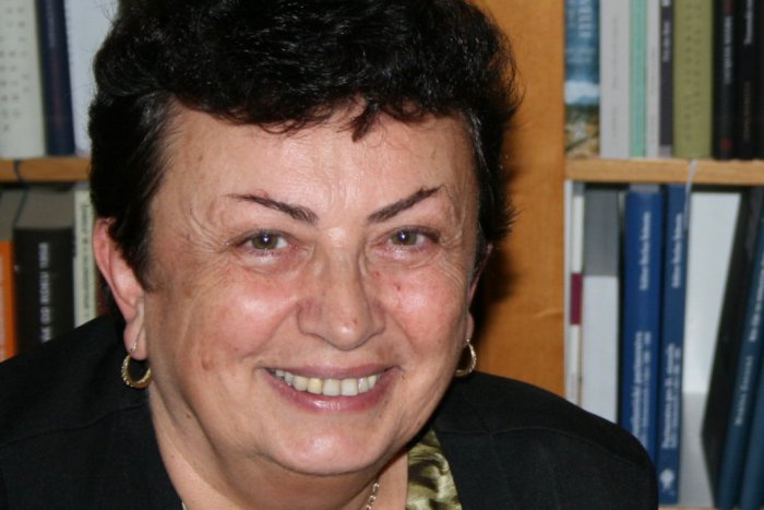 Ilustračný obrázok k článku Učiteľka z UMB Marta Mácelová v rozhovore: Zaráža ma, že študenti neovládajú gramatiku