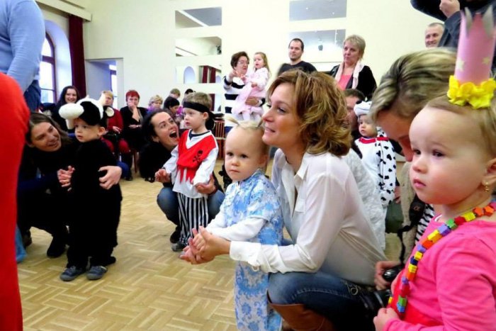 Ilustračný obrázok k článku Fašiangy v materskom centre: Do programu sa zapojili aj mamičky s netradičným predstavením