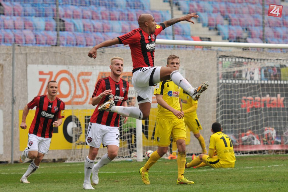 Ilustračný obrázok k článku Spartak v premiére potešil fanúšikov: Vypredané tribúny si užili vysokú výhru