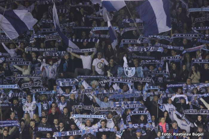 Ilustračný obrázok k článku Ďalší zákaz pre fanúšikov: Klaksónom na hokeji odzvonilo!