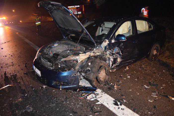 Ilustračný obrázok k článku ZÁBERY z miesta nešťastia: Pri Zvolene sa stala hromadná nehoda!