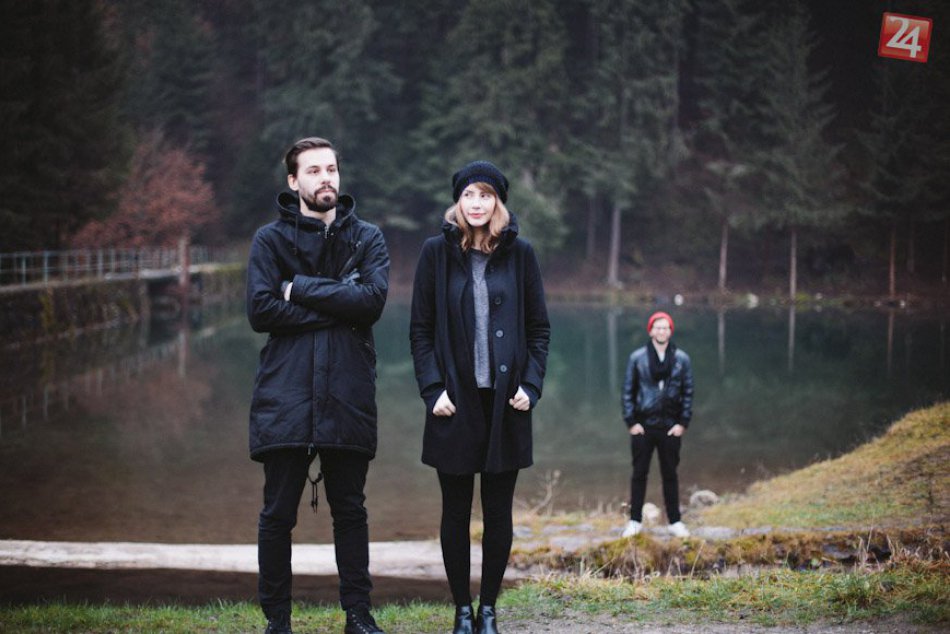 Ilustračný obrázok k článku Bratislavská skupina Bad Karma Boy sa špeciálne predstaví na Radio_Head Awards. Pozrite sa, čo všetko kapela chystá