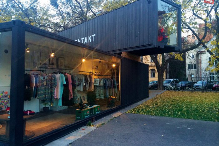 Ilustračný obrázok k článku Kávičkári sa tešia, do ulíc Starého Mesta sa vráti ich obľúbený nápoj. Priaznivci Šafka dôvod na radosť stále nemajú