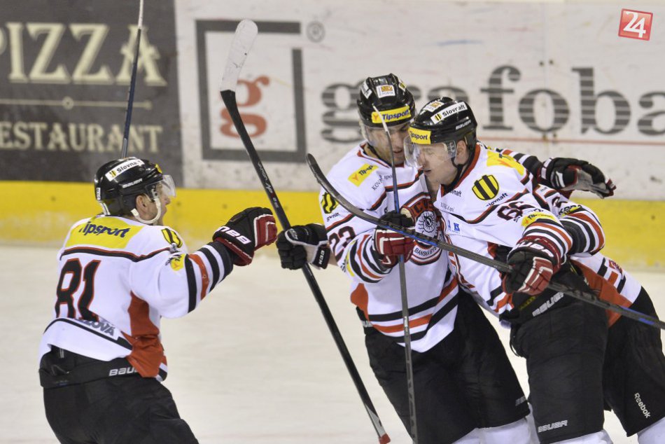 Ilustračný obrázok k článku Obranu branov vystužil švédsky obranca: Hokejista na skúške presvedčil trénera Országha