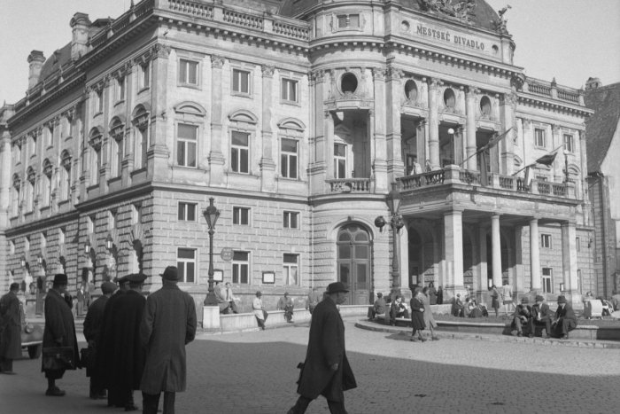 Ilustračný obrázok k článku Vedeli ste, že na vzniku Slovenského národného divadla sa podieľali českí divadelníci?