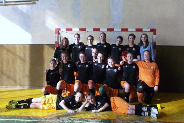 Ilustračný obrázok k článku Dievčatá prehrali finále tak, že strelili všetky góly: Dva vlastné!