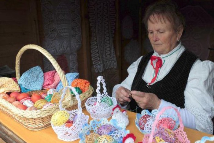 Ilustračný obrázok k článku V Spišskej Novej Vsi veľkonočné trhy nebudú, ale... odškočiť si môžete k susedom!