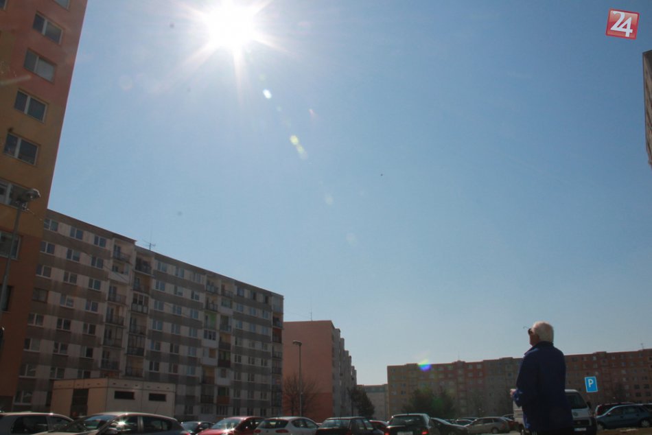 Ilustračný obrázok k článku Krásne nebeské divadlo v OBRAZOCH: Pozrite si zábery čiastočného zatmenia Slnka nad Popradom