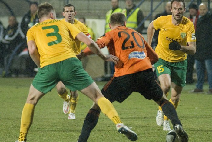 Ilustračný obrázok k článku Ružomberok remizoval so Žilinou: Remíza s lídrom ligy sa ráta